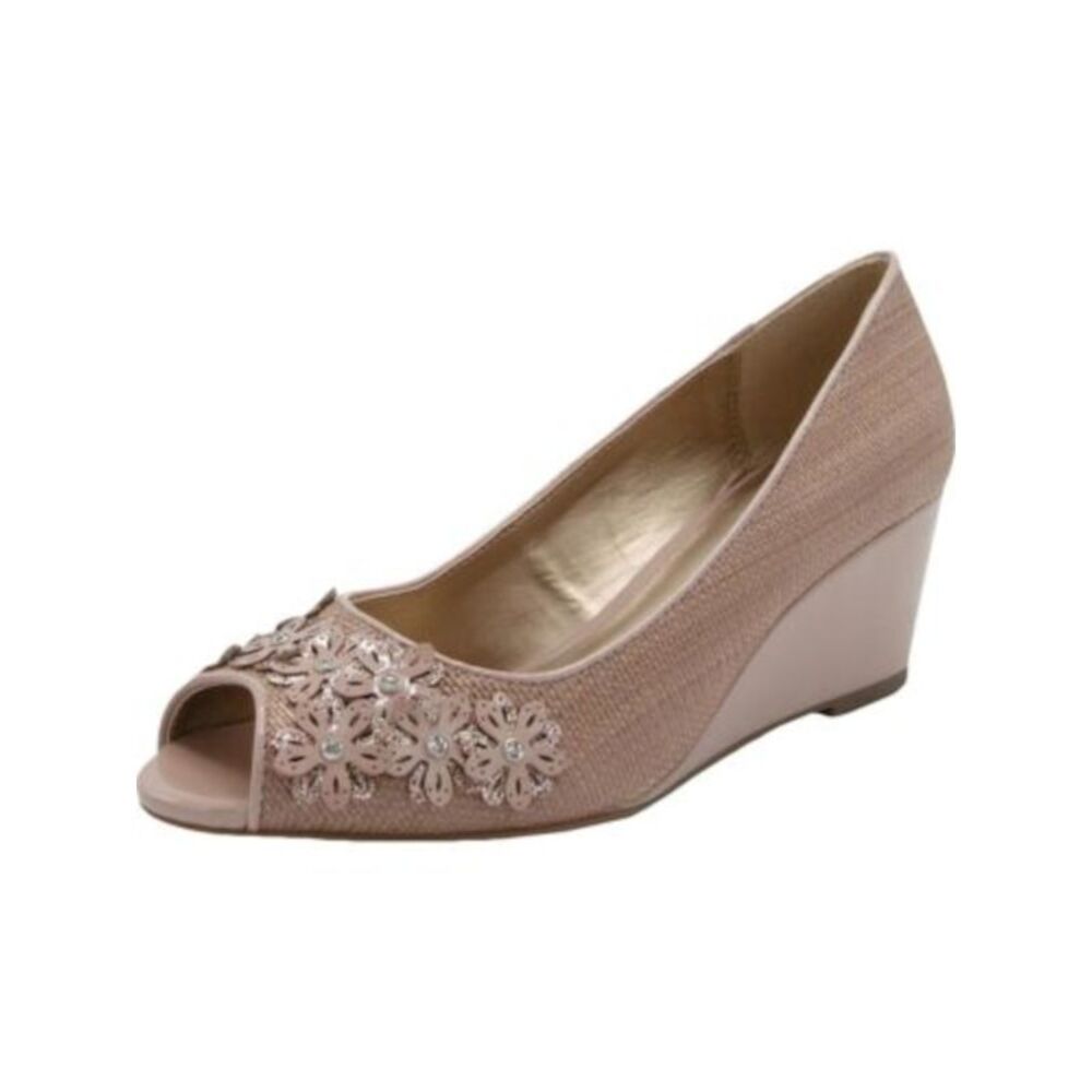 KAREN SCOTT Womens Beige Pattern Coraa Toe Wedge Slip On Sandals Shoes 5.5 M